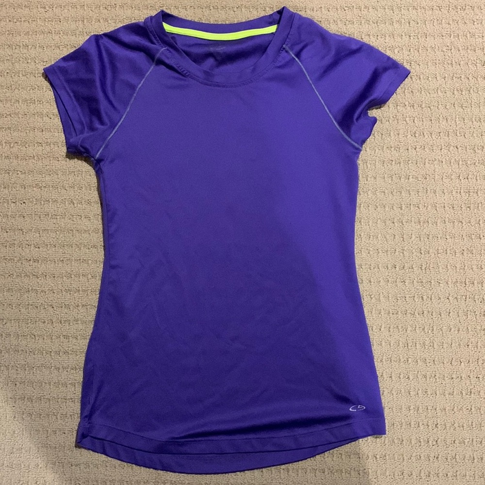 Champion athletic top, size xs